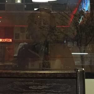 Meet your Posher, Maurice